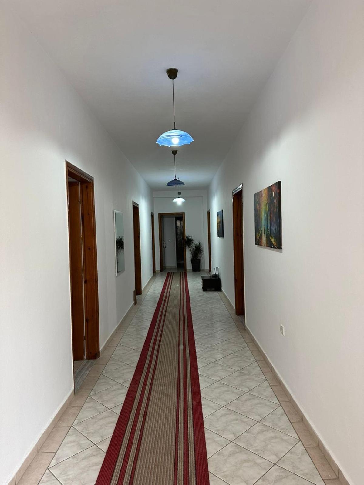 Hotel Ceka Sarandë Esterno foto